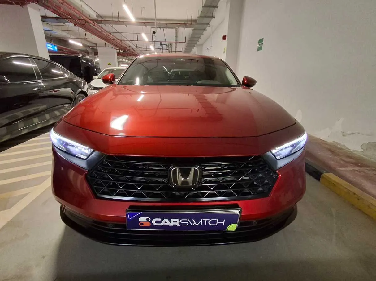 Car image 2