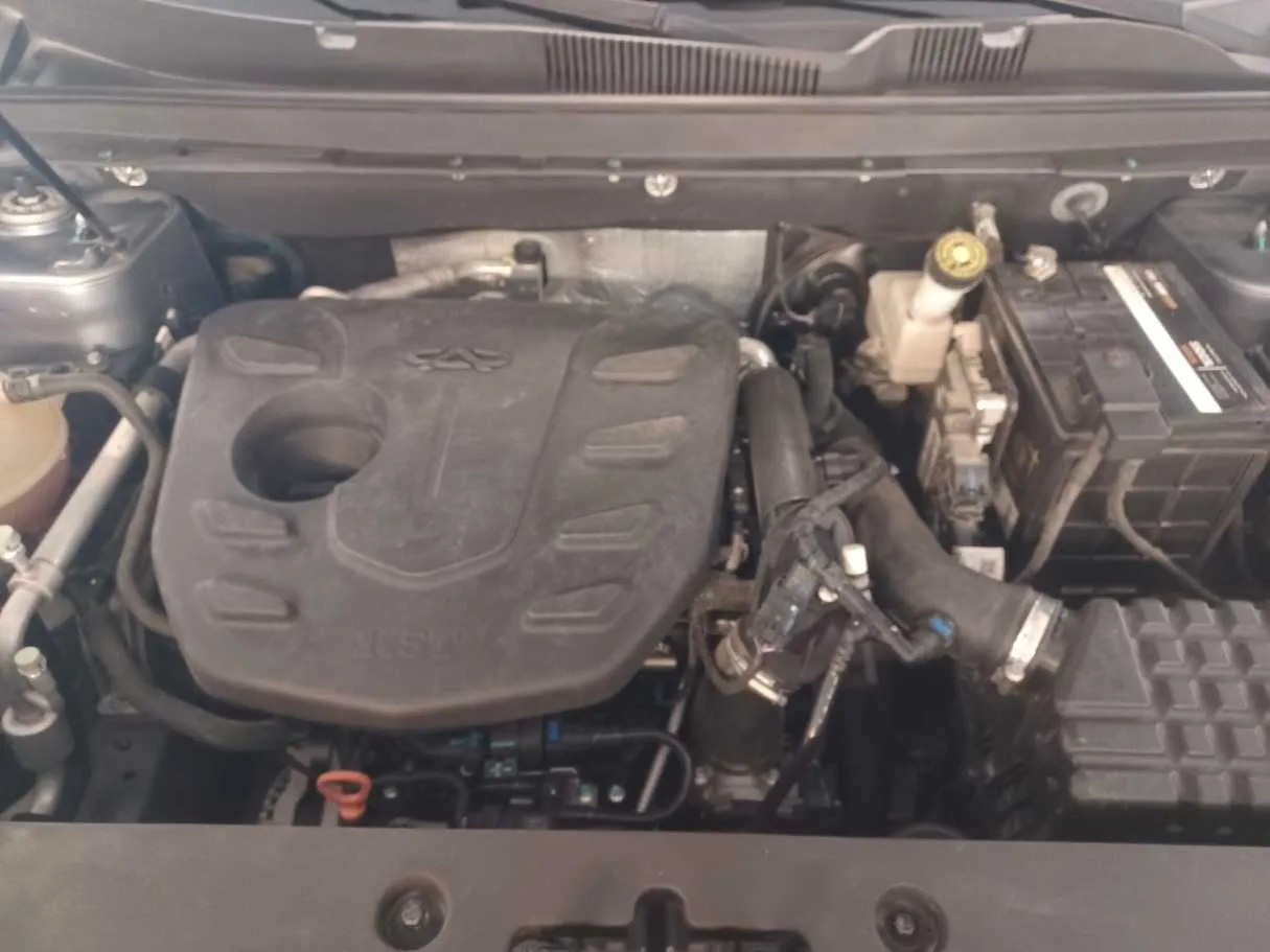 Car image 23