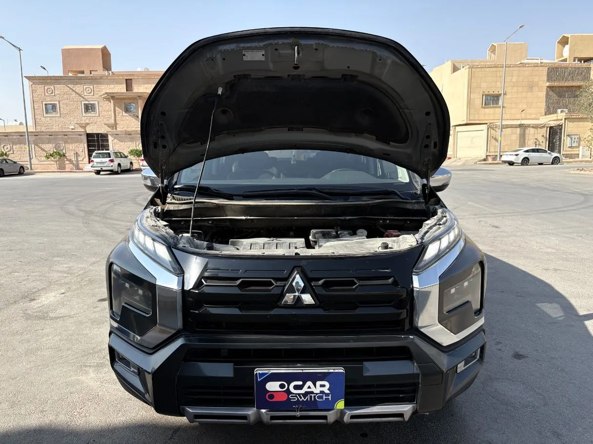 Car image 28