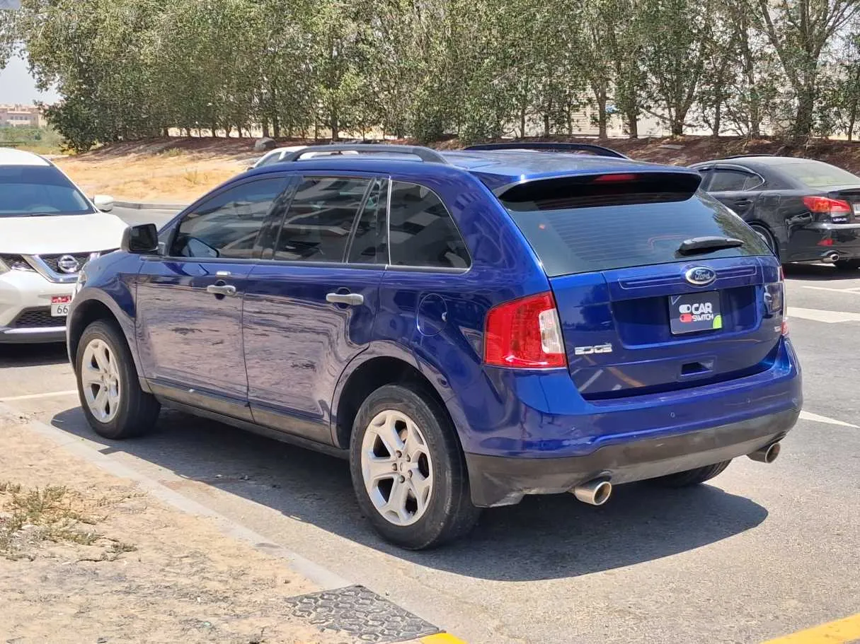 Car image 7