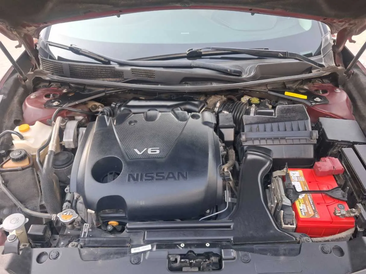 Car image 20