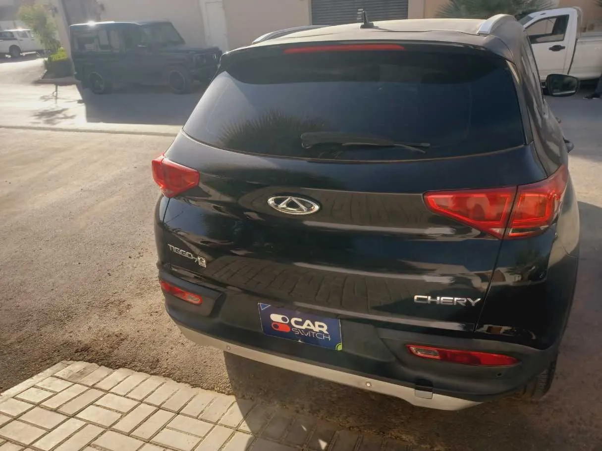 Car image 6