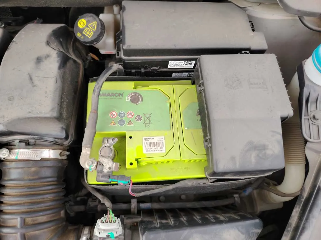Car image 49