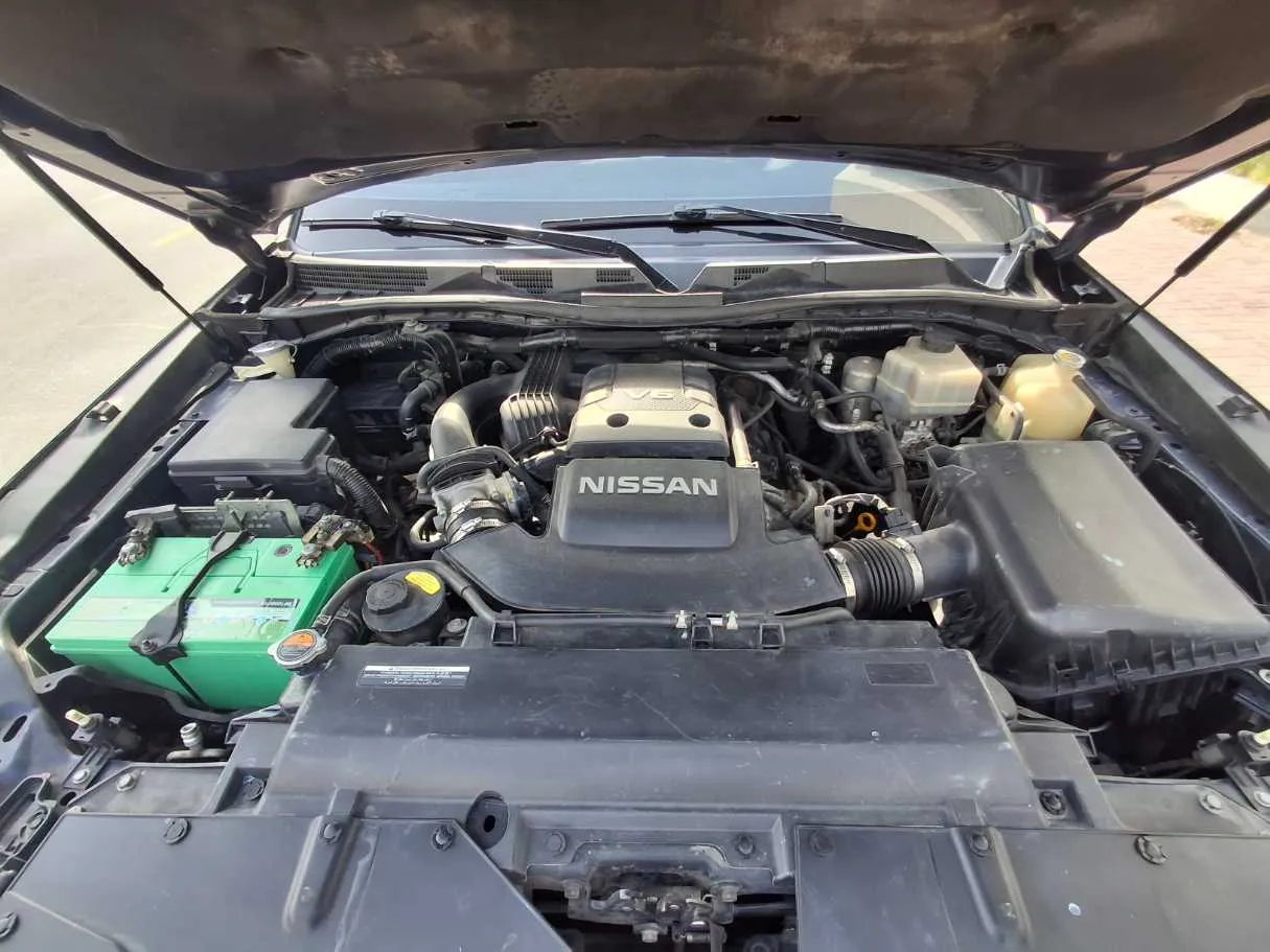 Car image 19