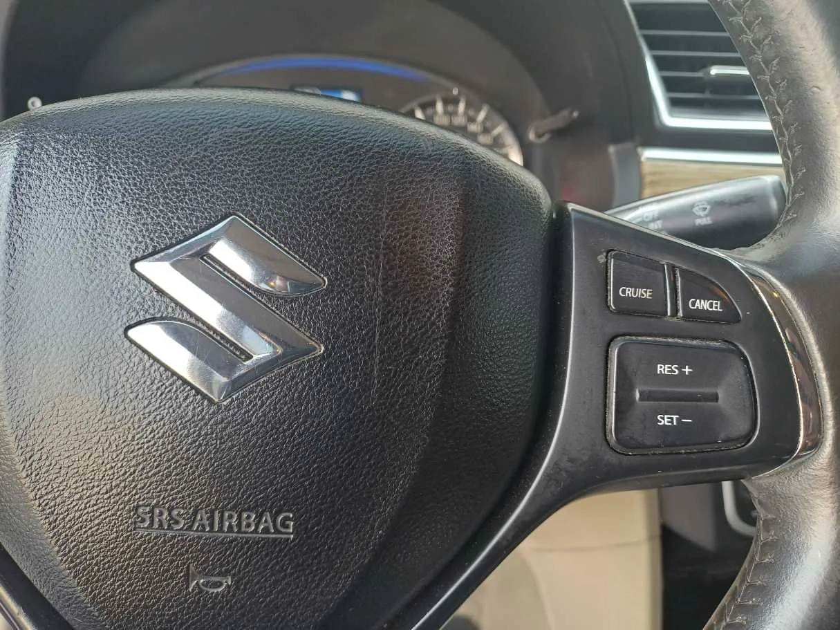 Car image 20