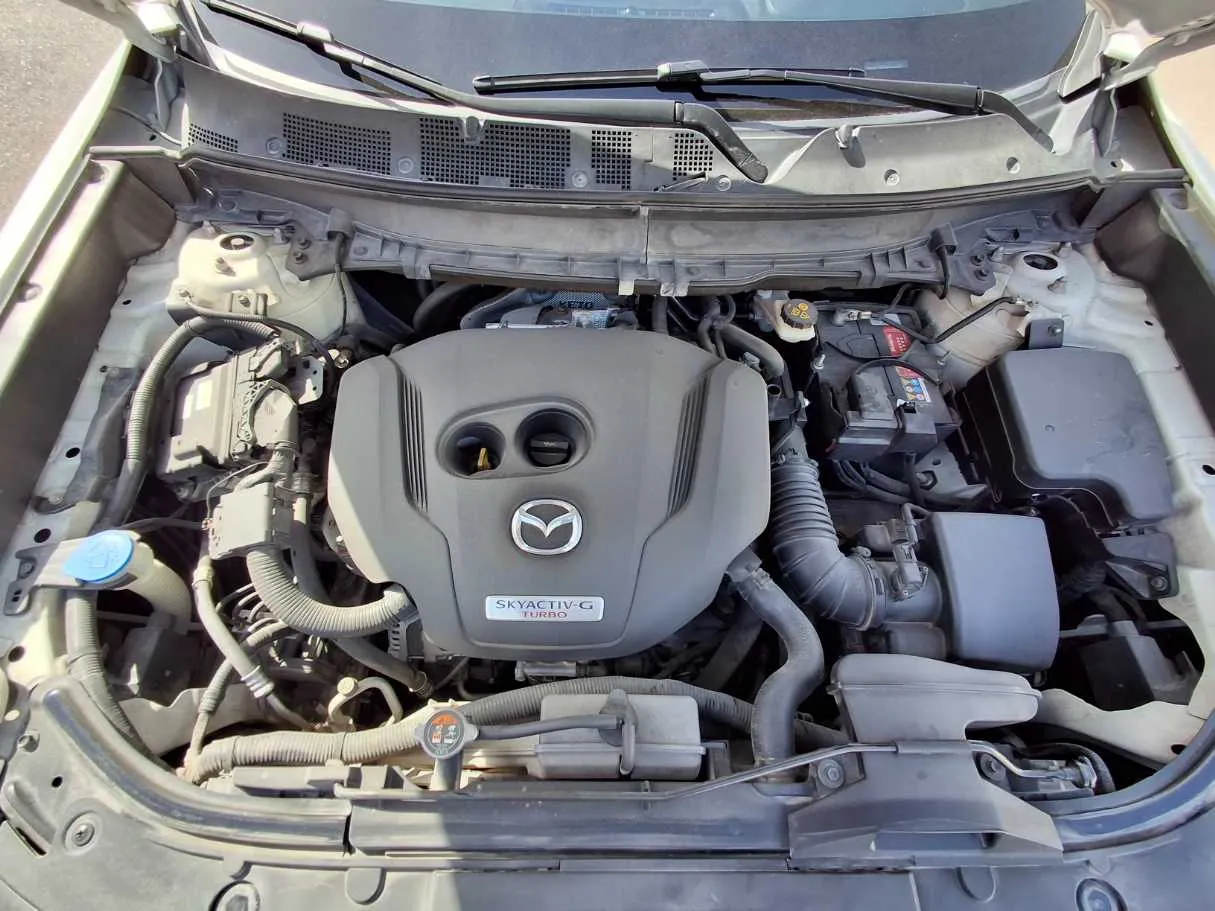 Car image 21