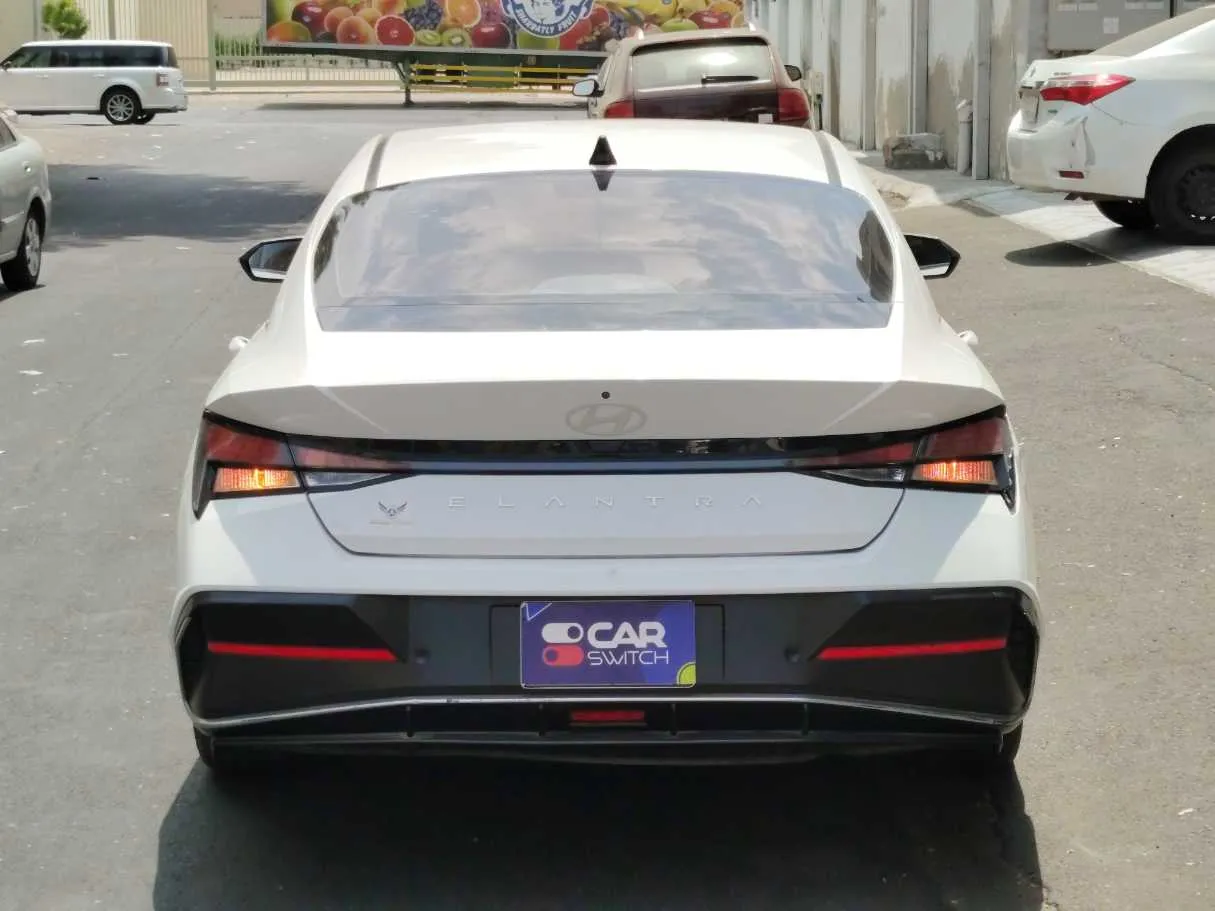 Car image 6