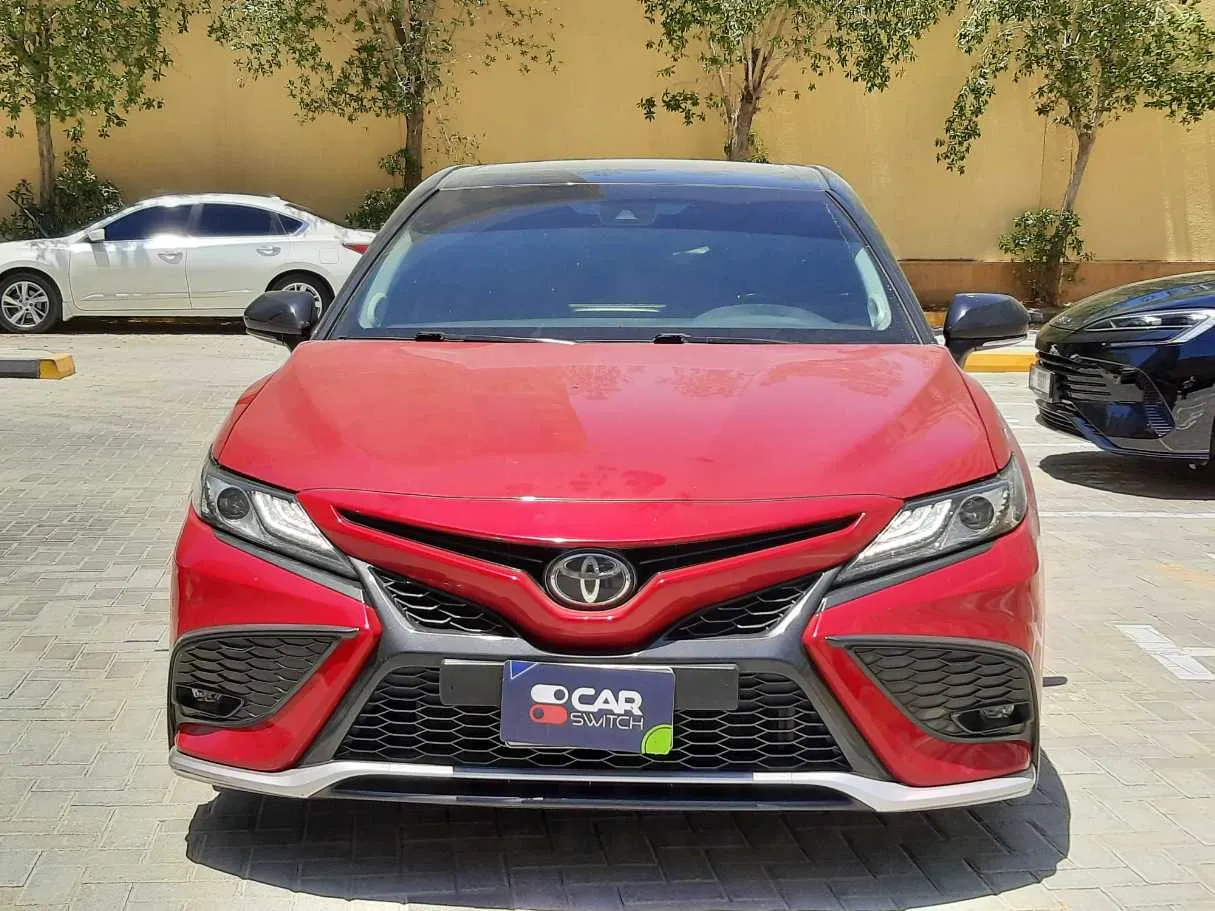 Car image 2