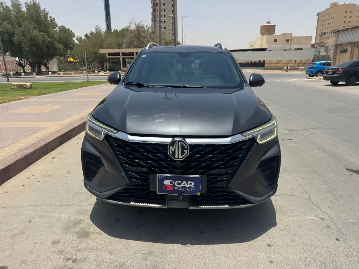 Car image 2