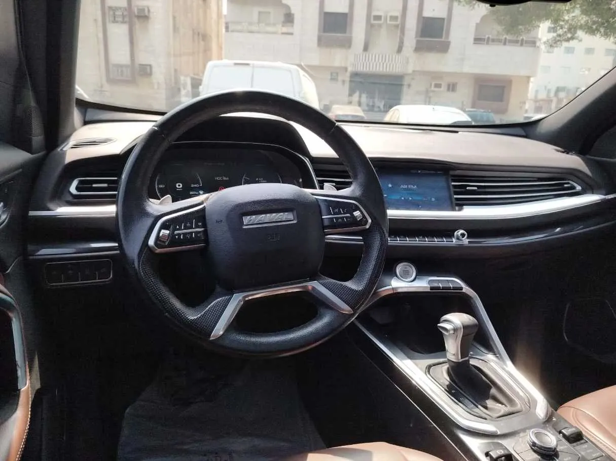 Car image 31