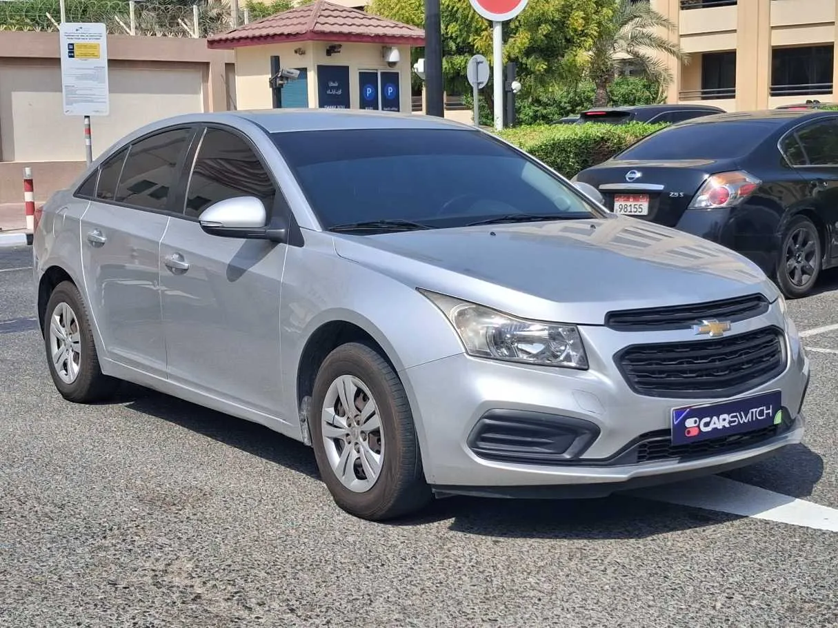 Car image 4