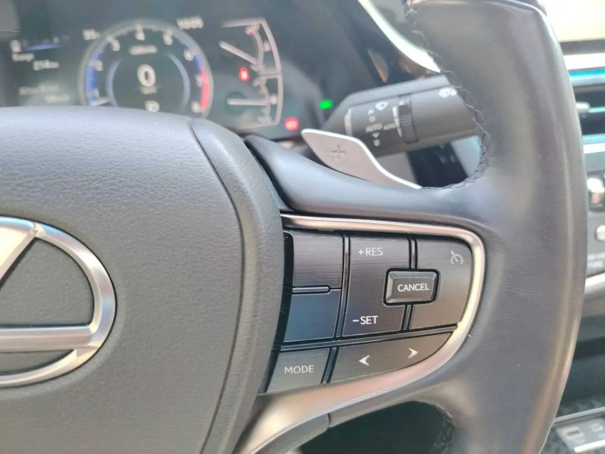 Car image 41