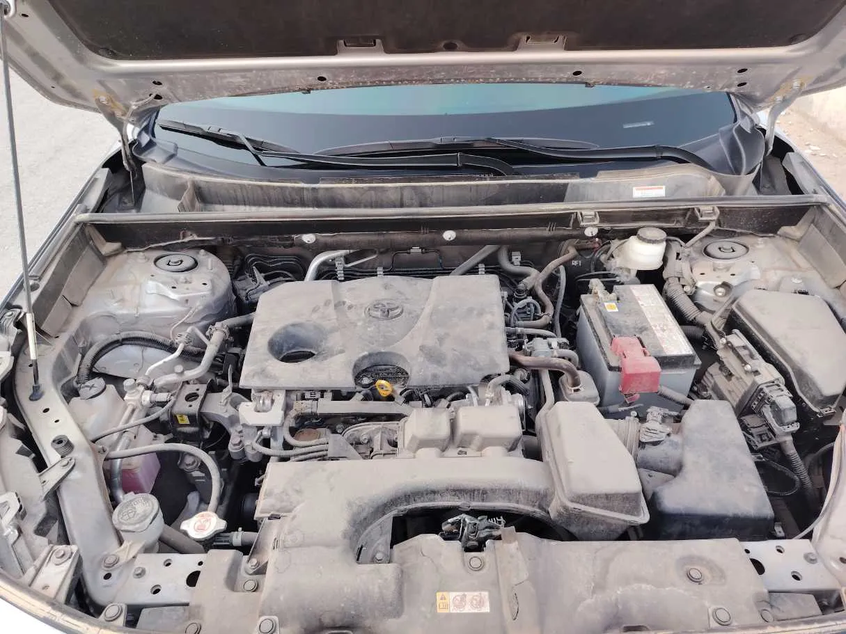 Car image 28