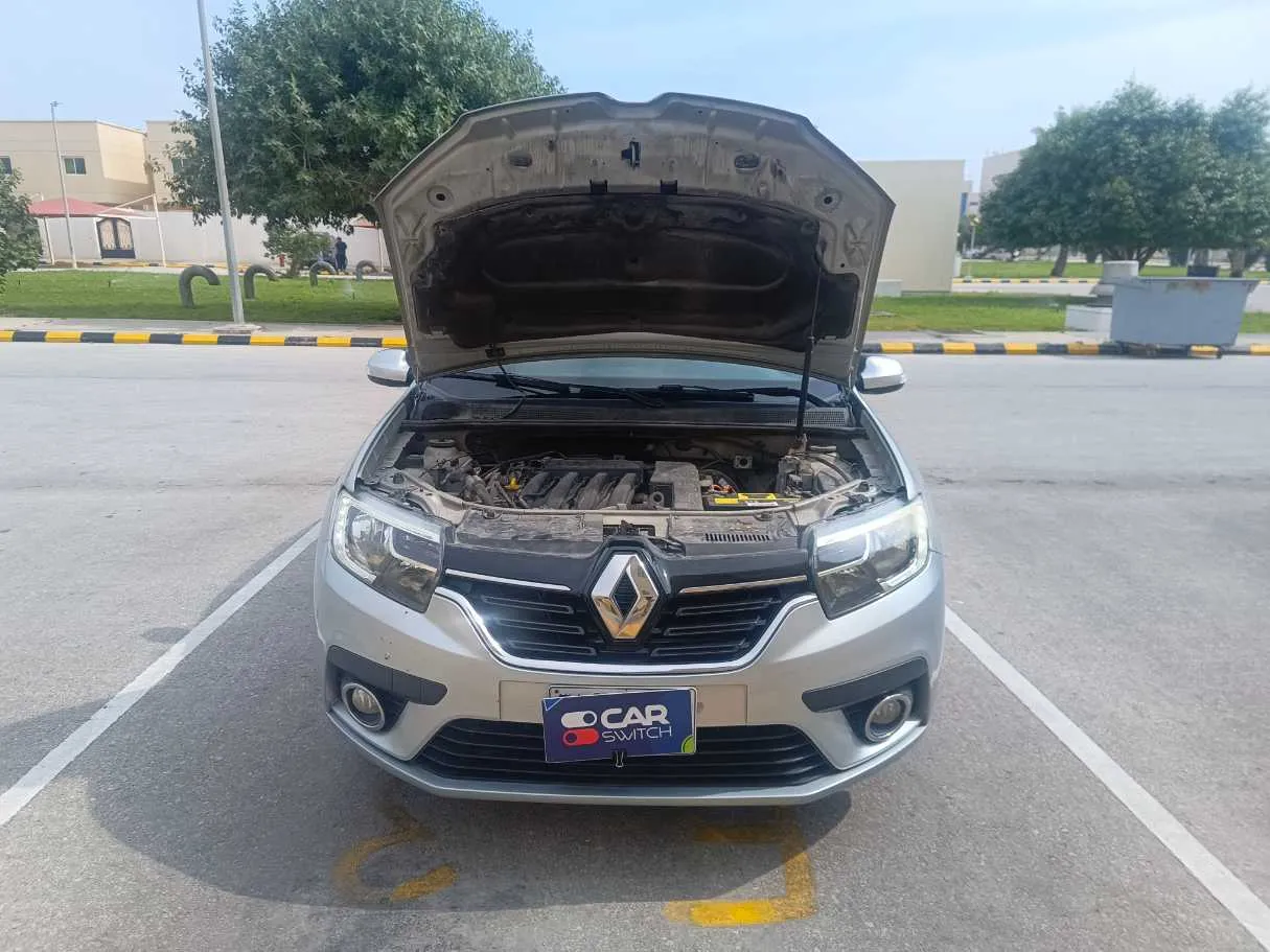 Car image 26