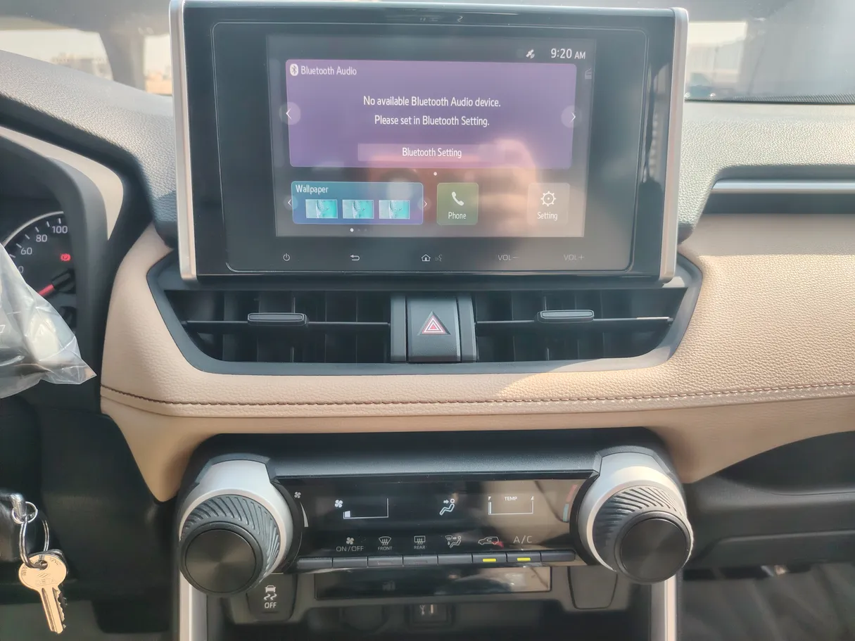 Car image 20