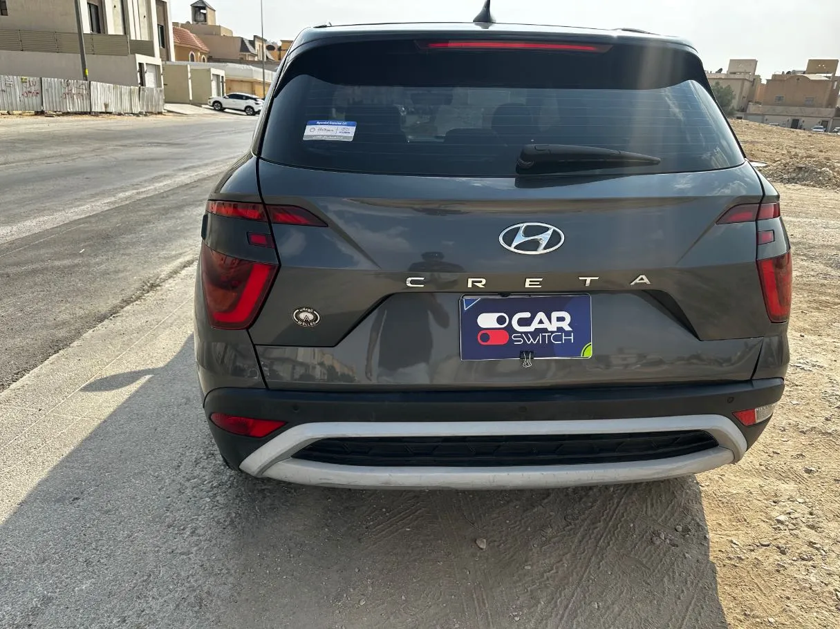 Car image 6