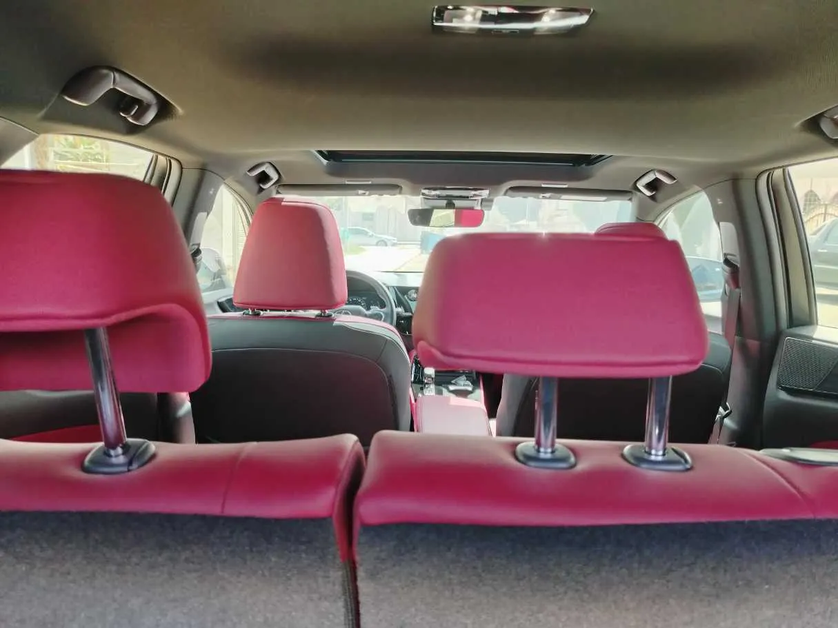 Car image 31