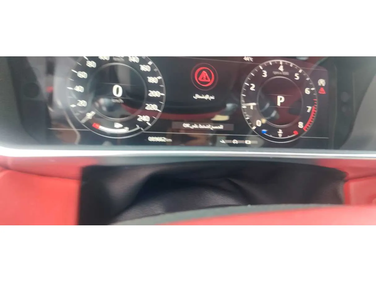 Car image 23