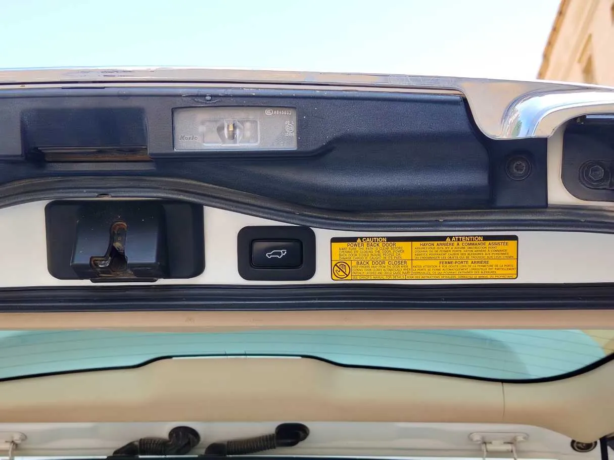 Car image 39