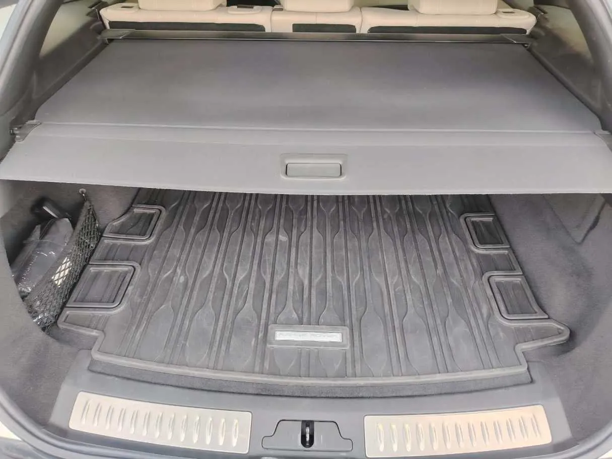 Car image 31