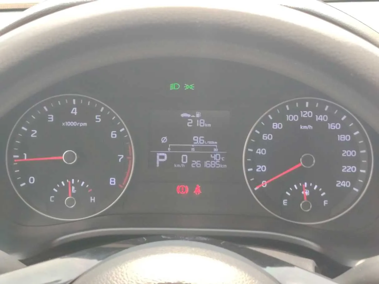 Car image 21