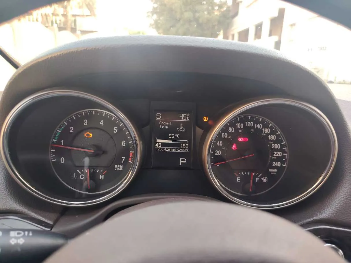 Car image 23