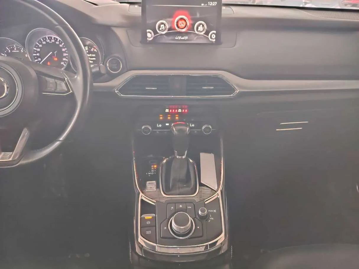 Car image 23