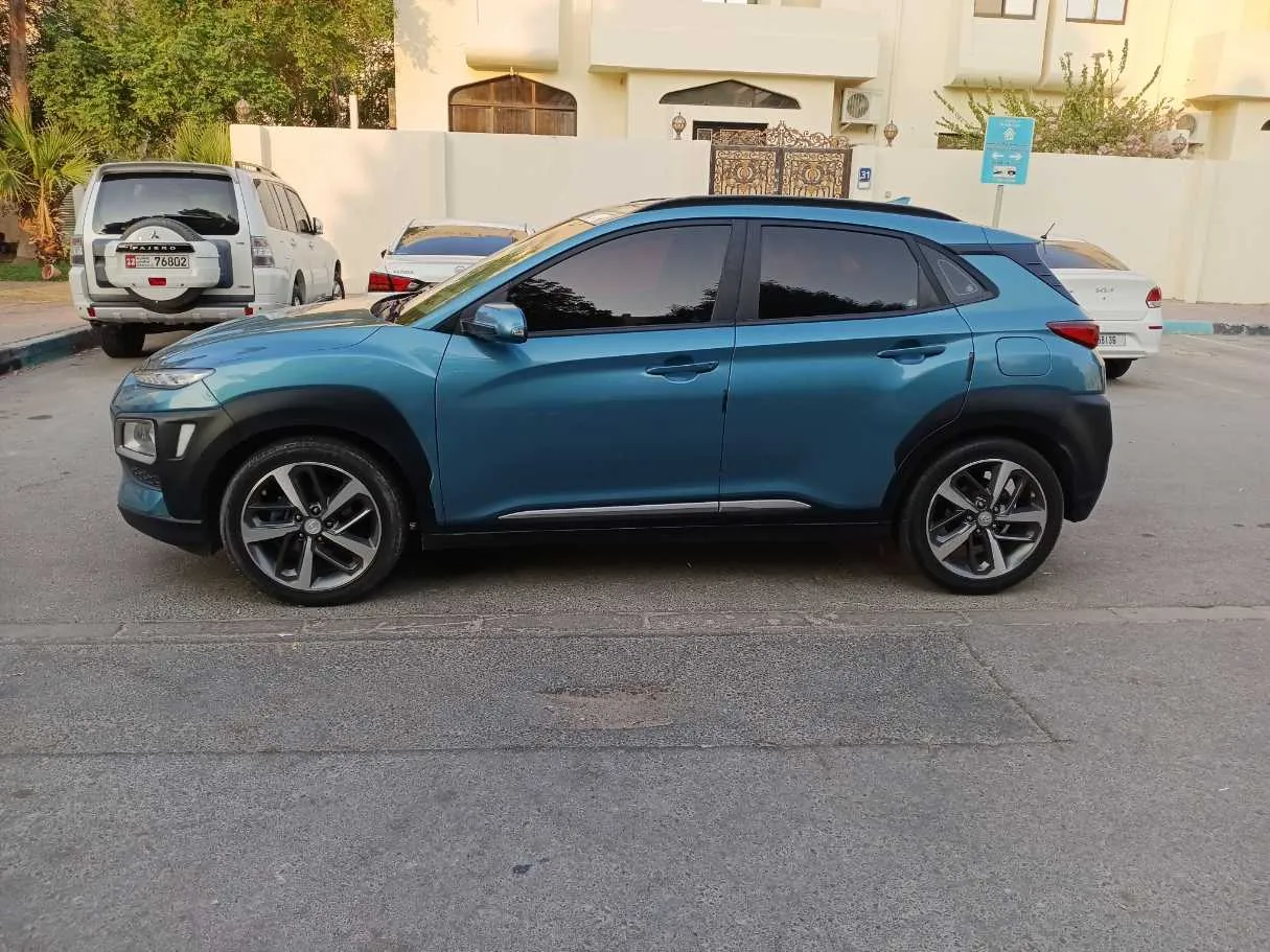 Car image 8