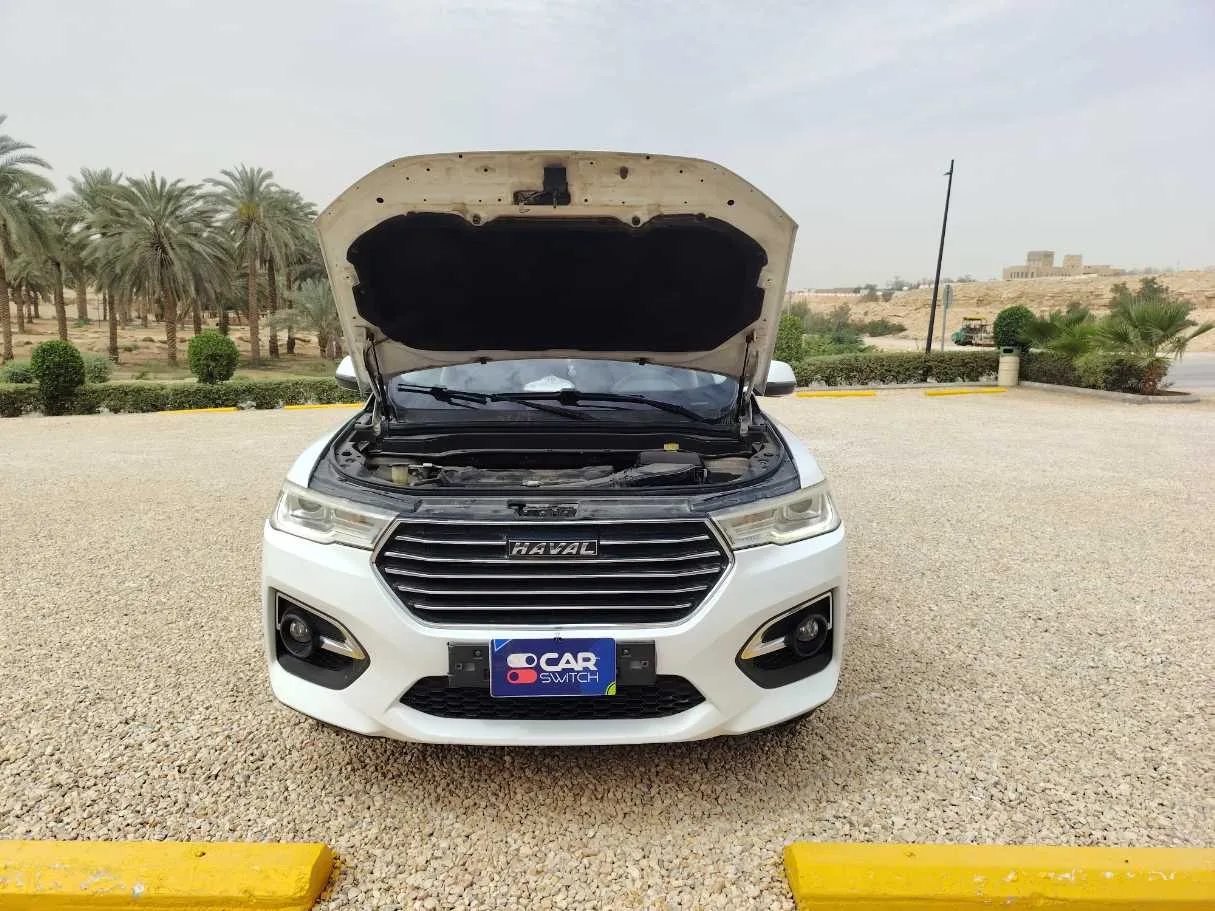 Car image 31
