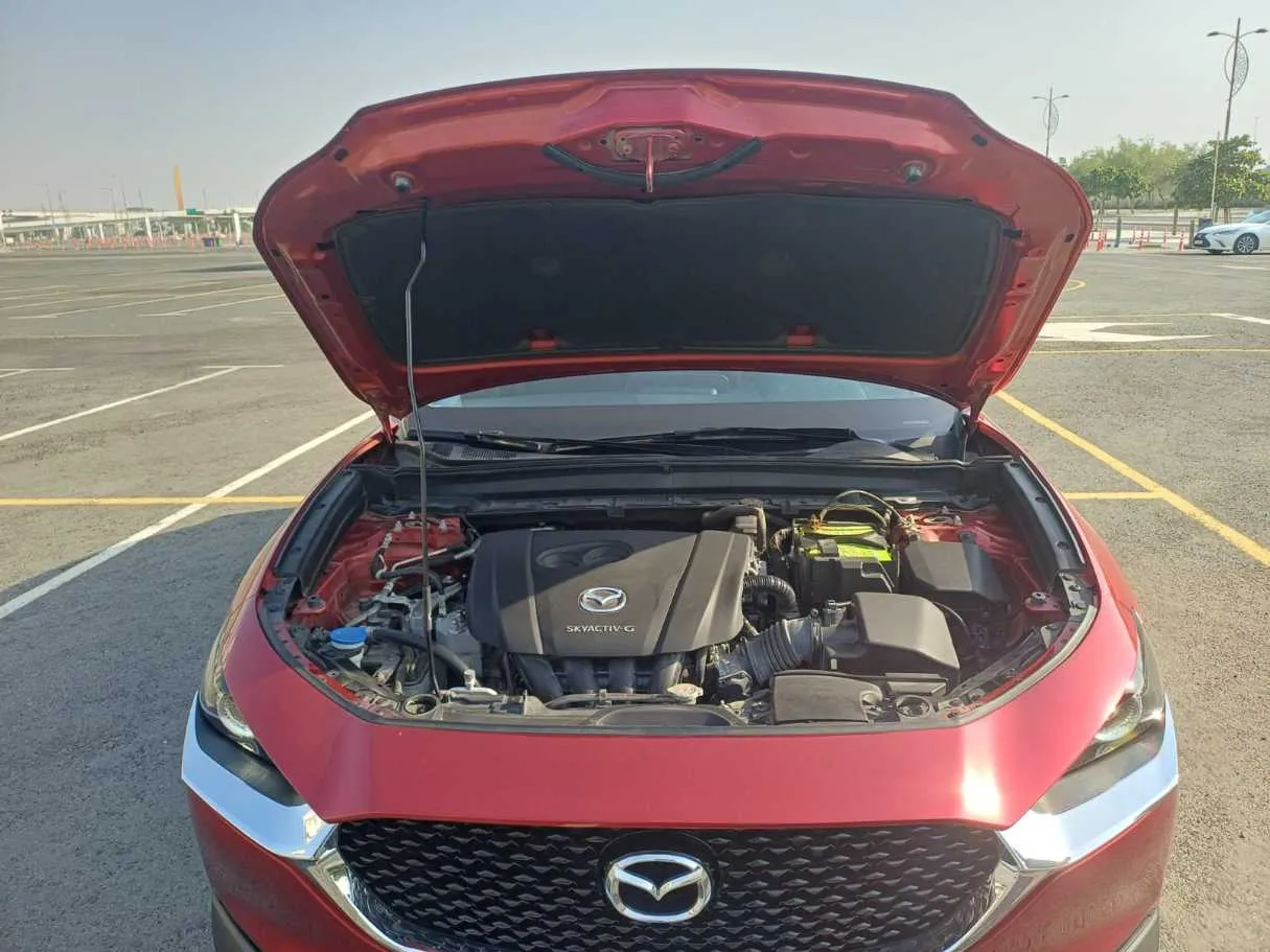 Car image 32