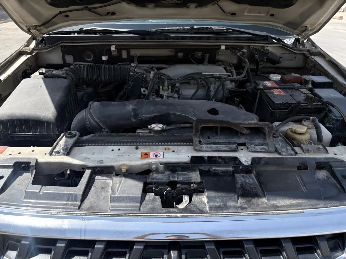 Car image 32