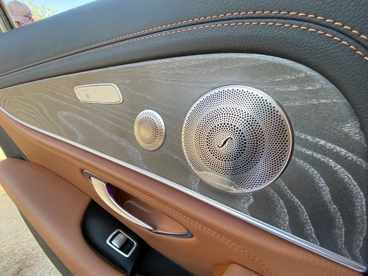Car image 29