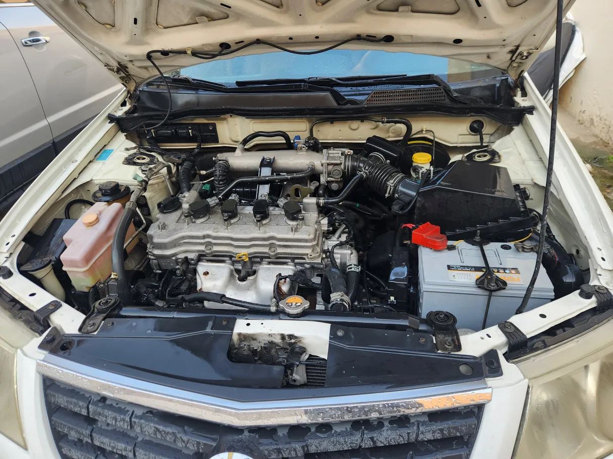 Car image 8