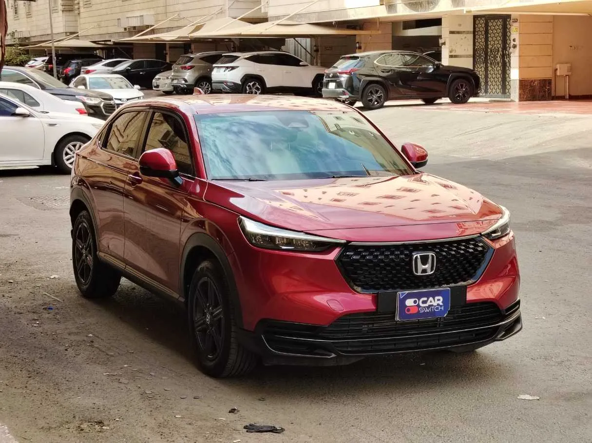 Car image 3