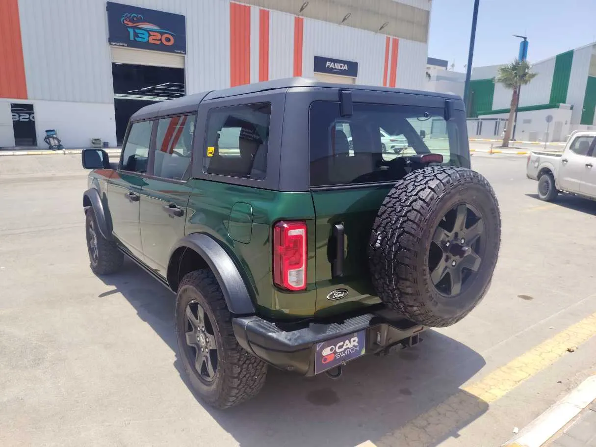 Car image 7