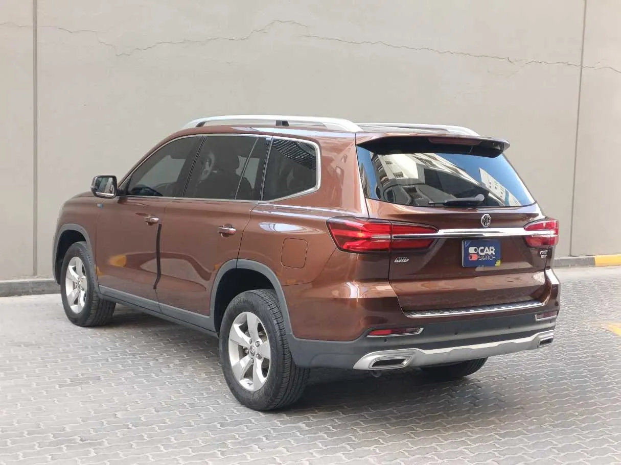 Car image 7