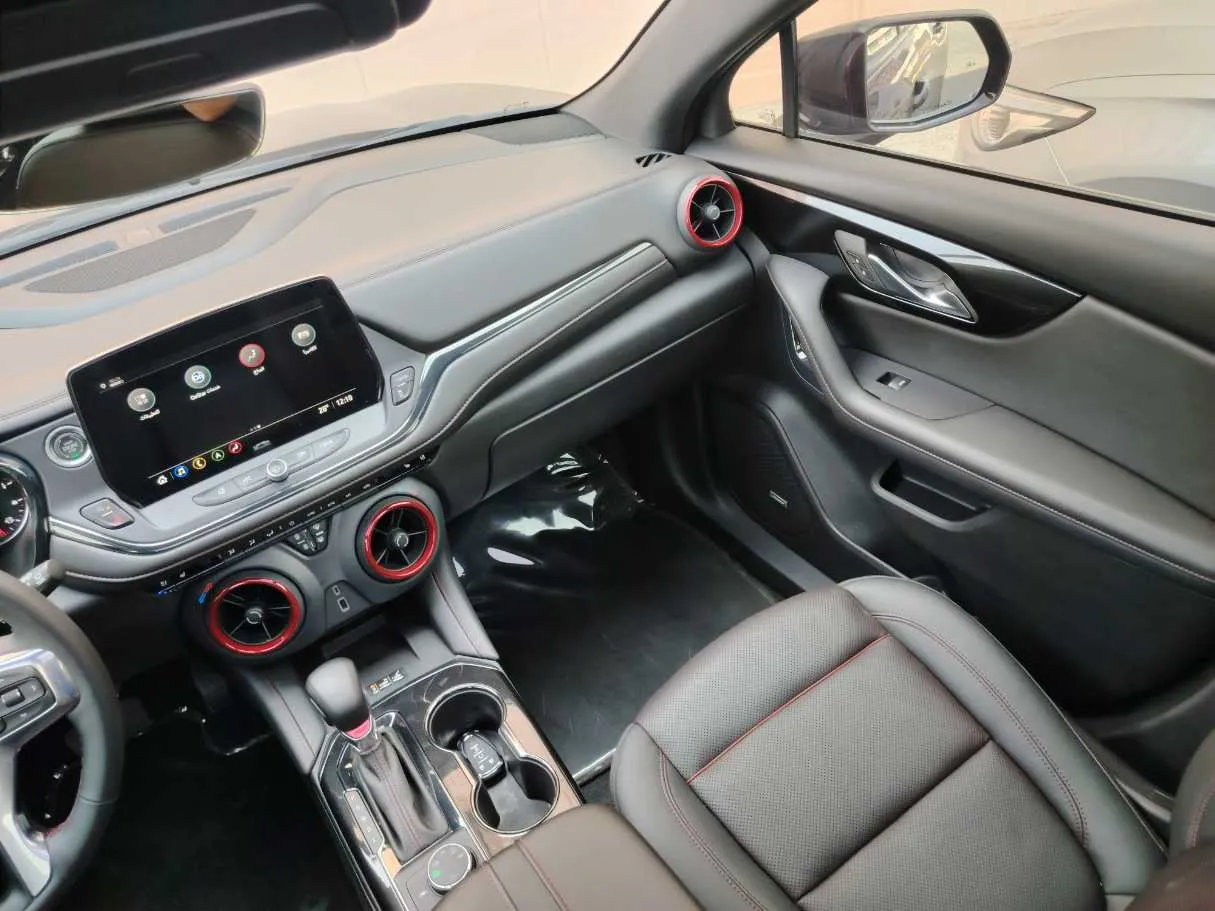 Car image 37