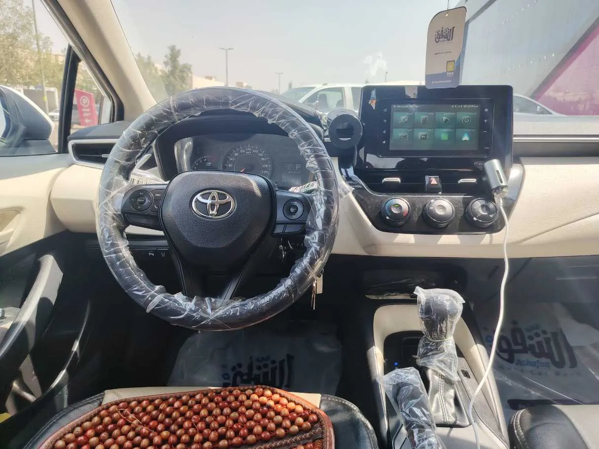 Car image 18