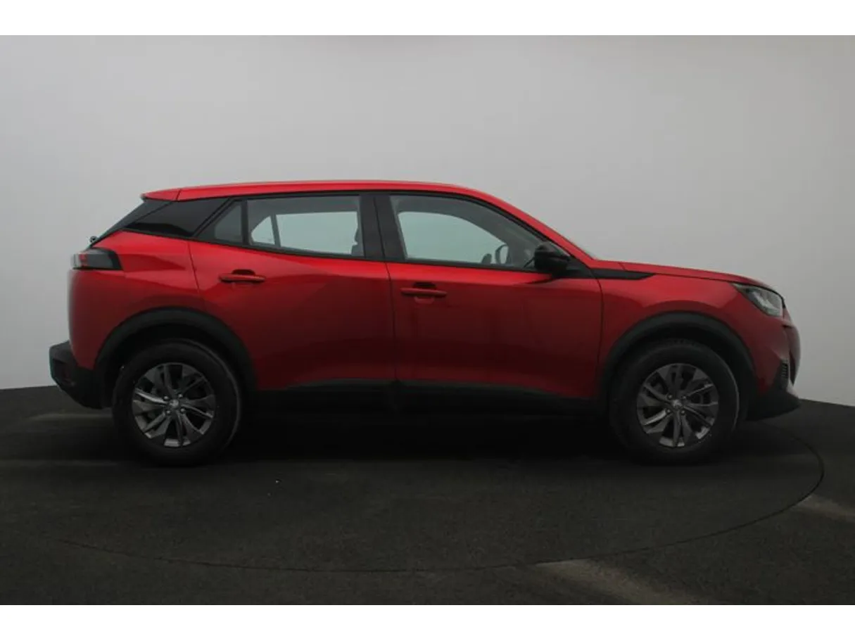 Car image 13