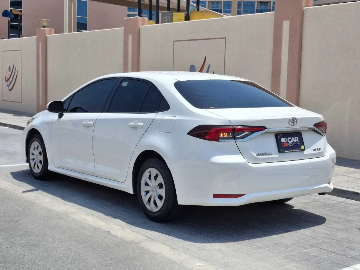 Car image 7