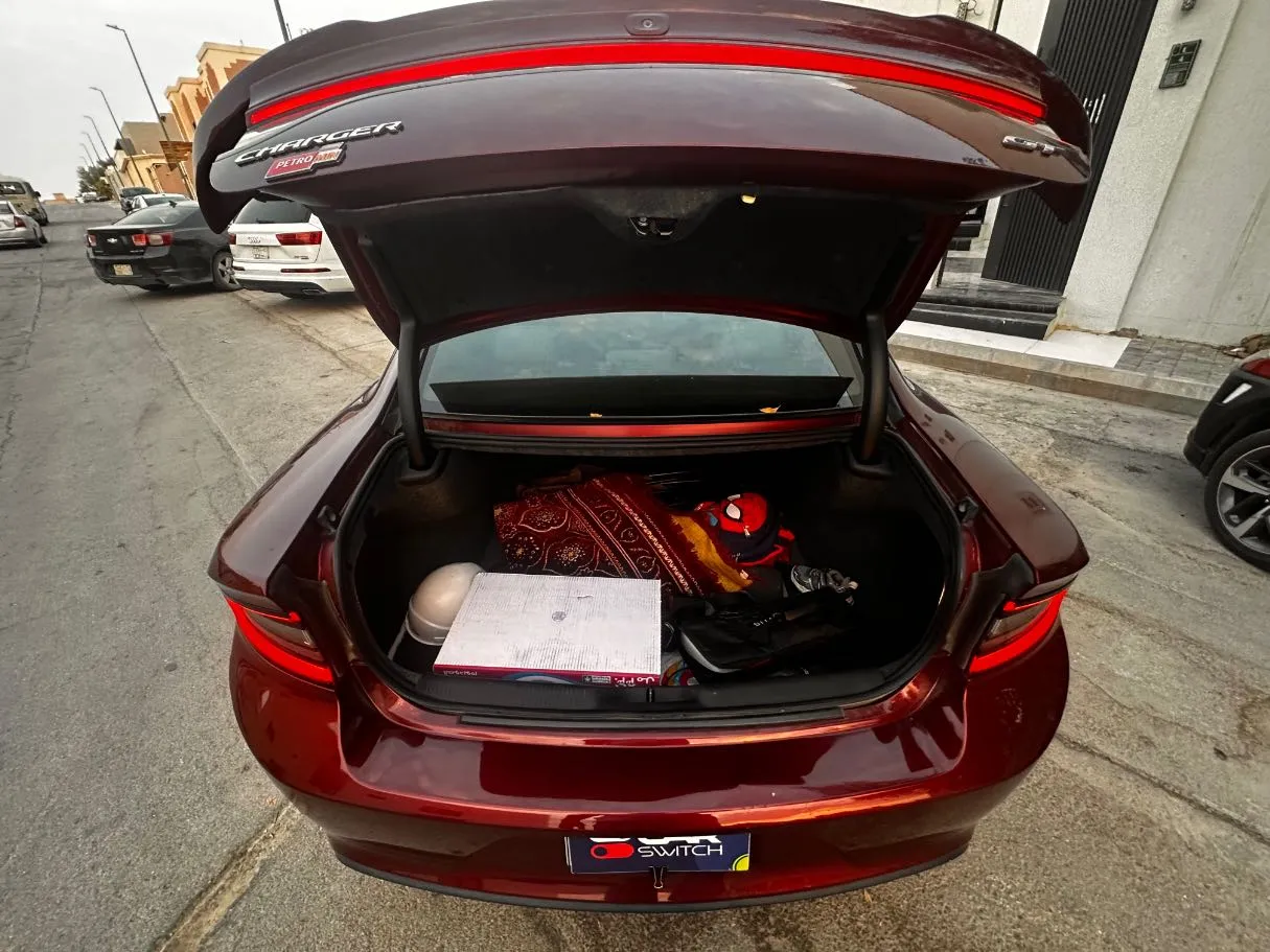 Car image 21