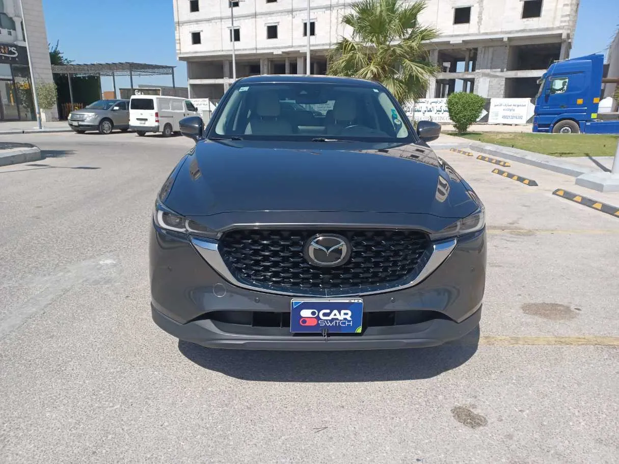 Car image 2