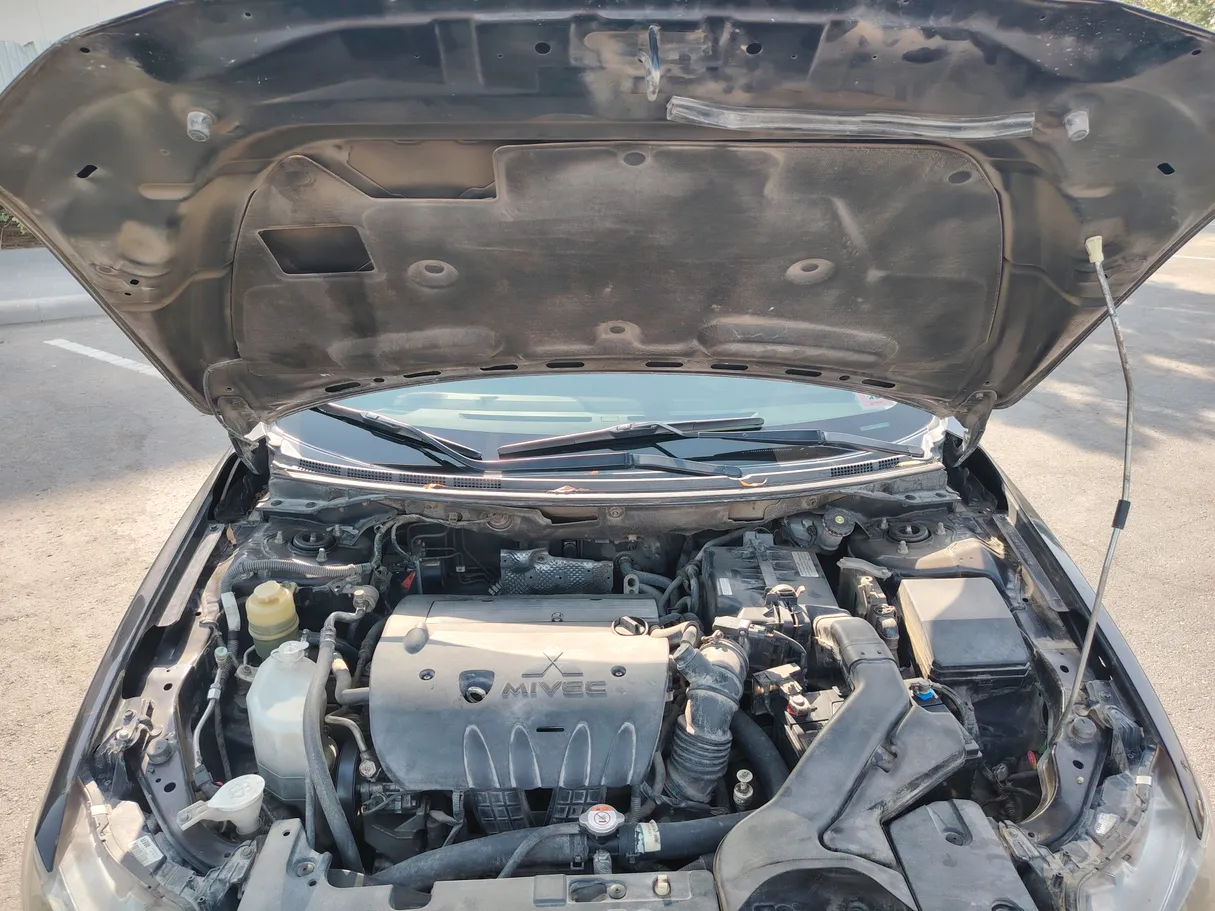 Car image 25