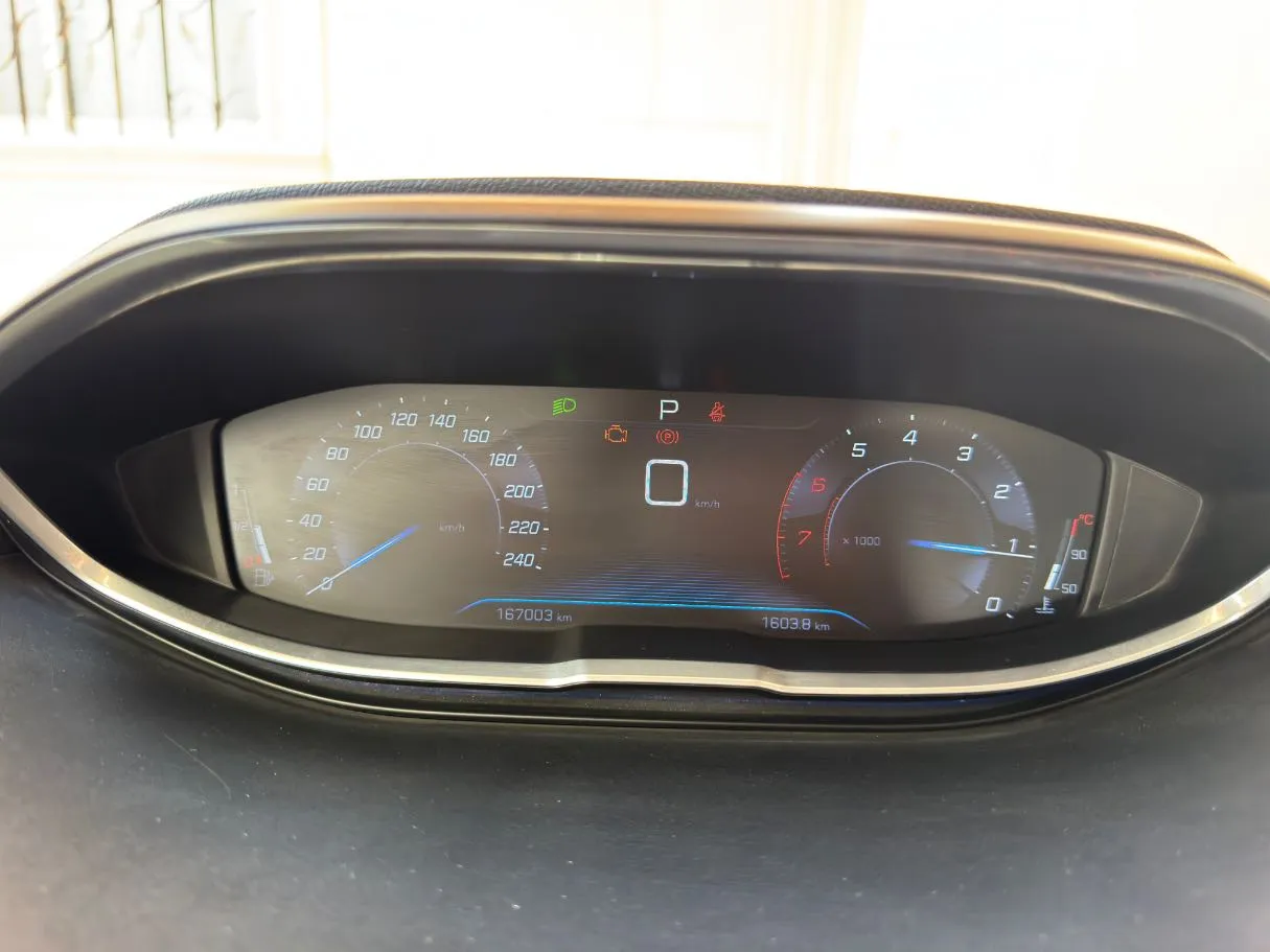Car image 20