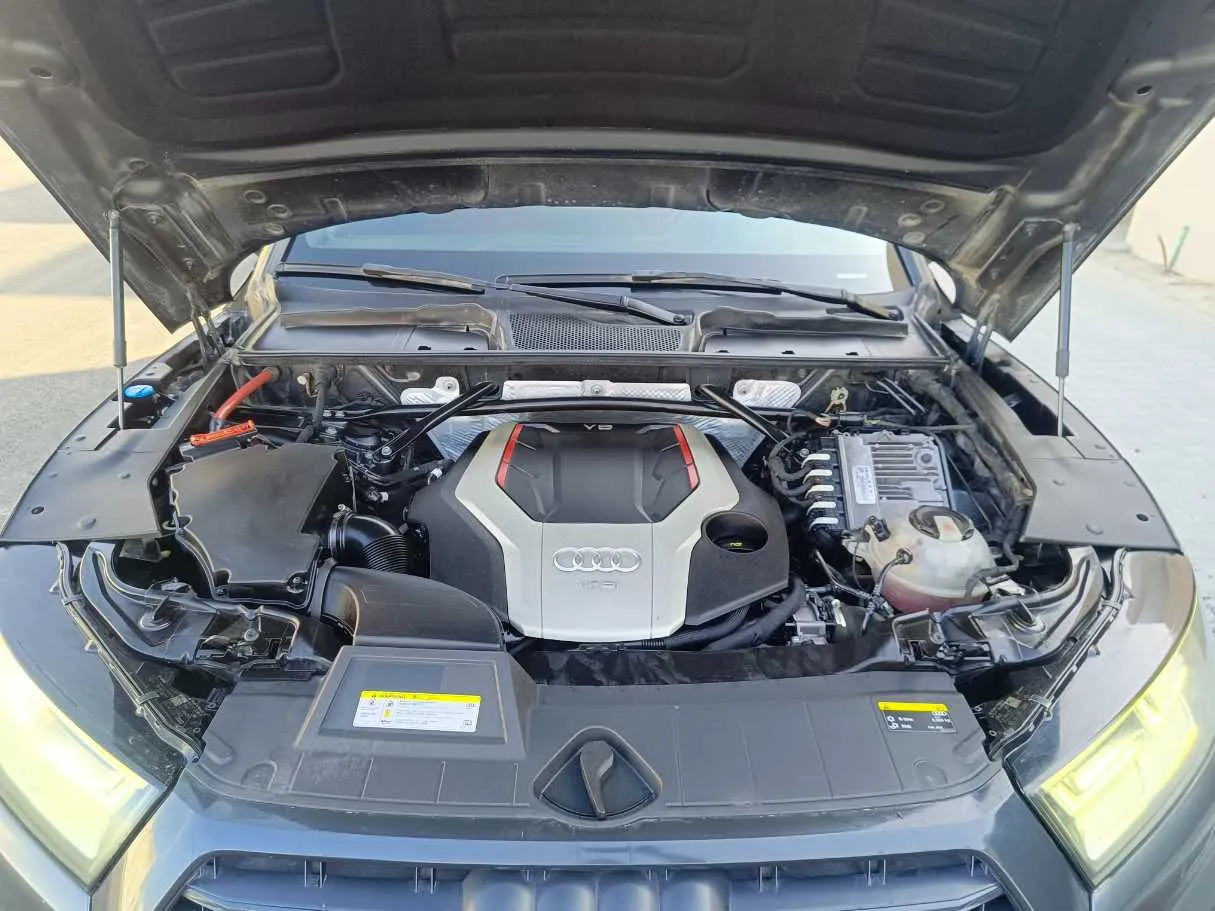 Car image 36