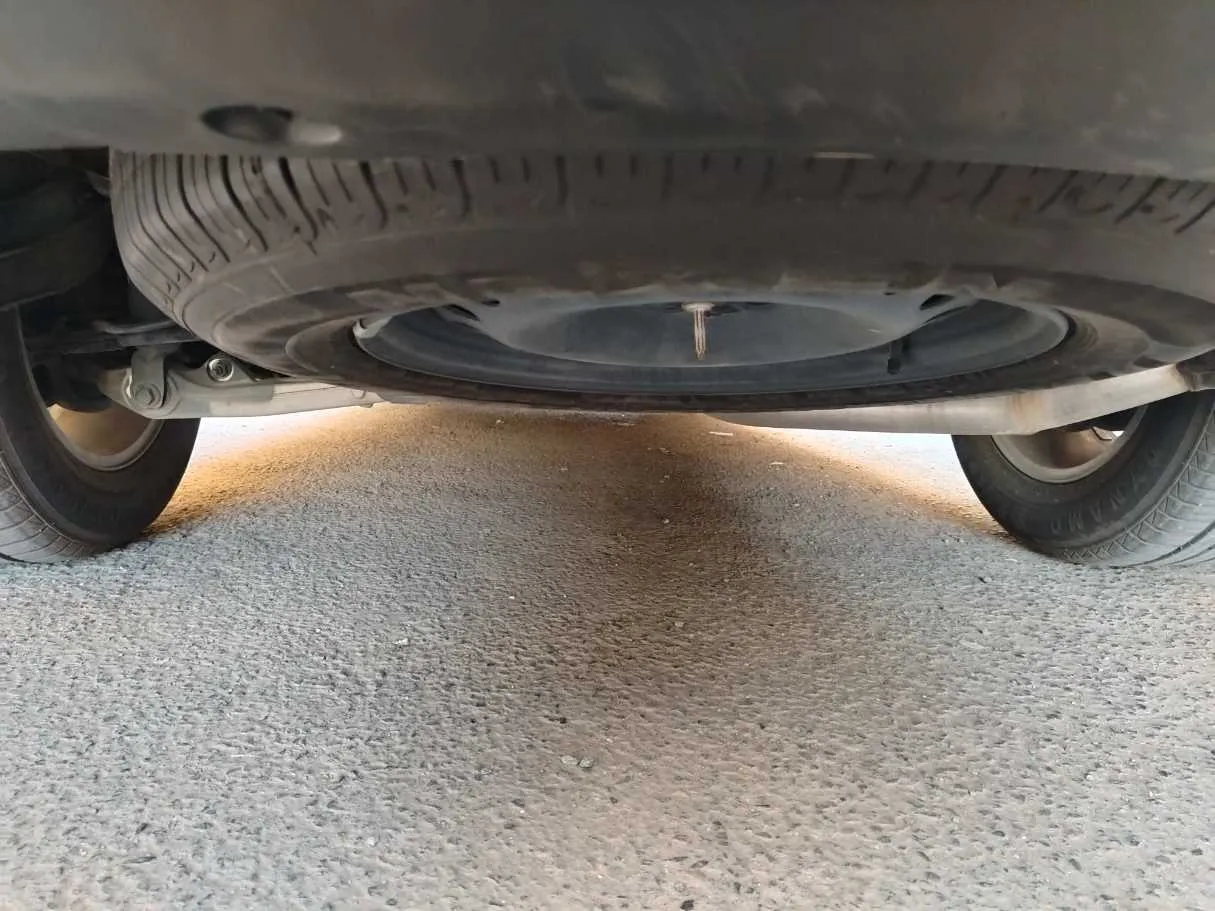 Car image 41