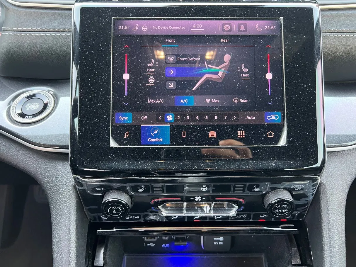 Car image 21