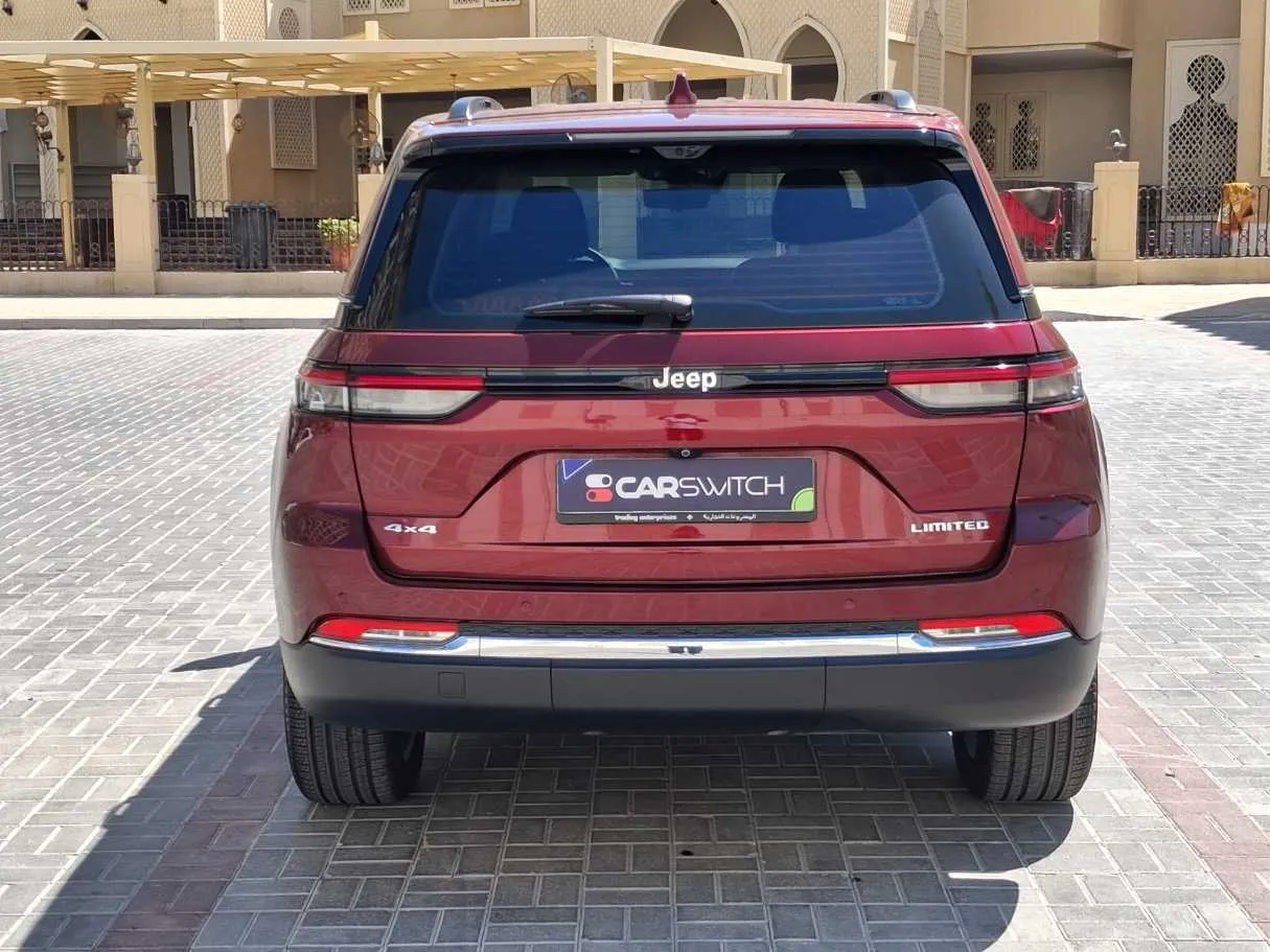 Car image 6