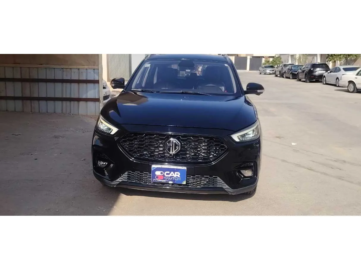 Car image 2
