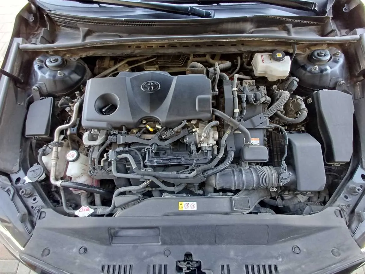 Car image 20